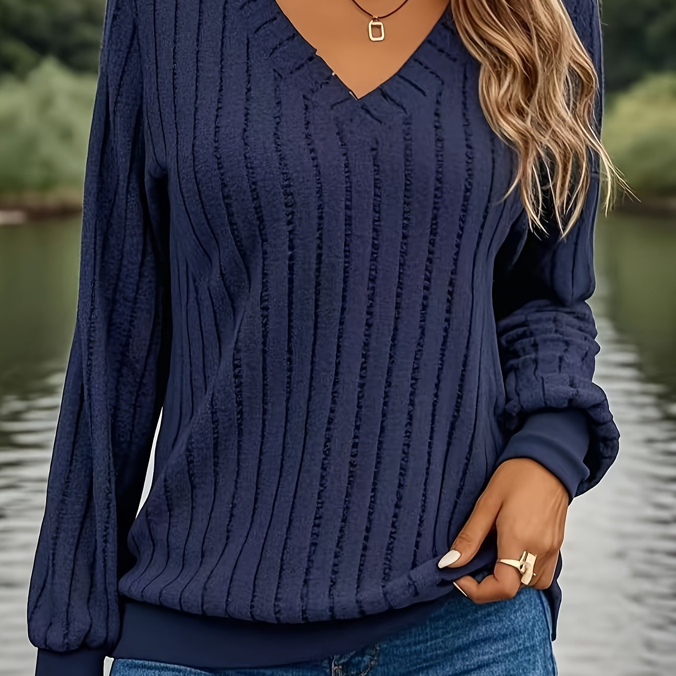 Oakford V-Neck Sweater