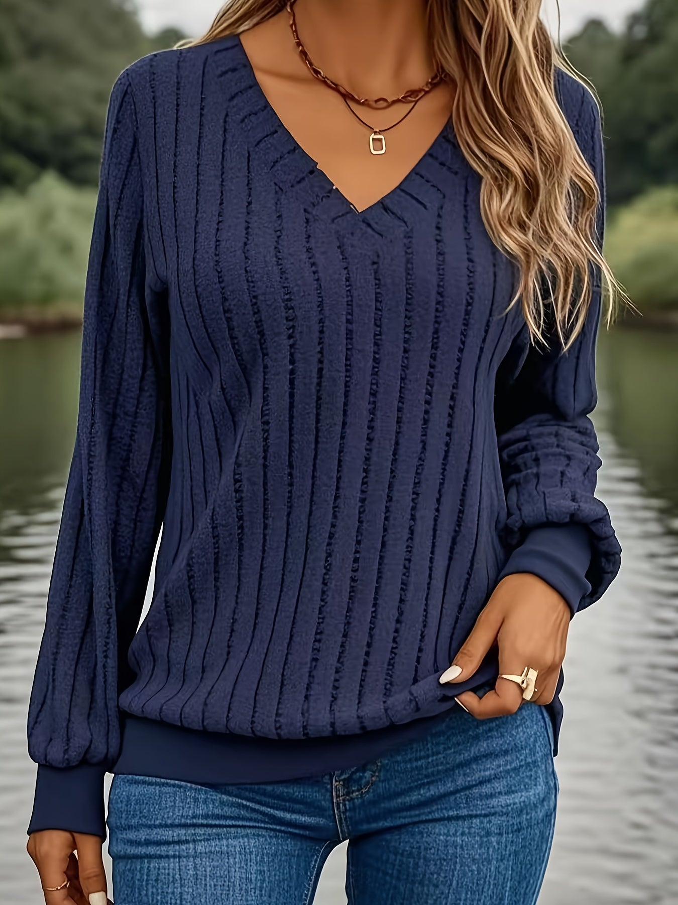 Oakford V-Neck Sweater